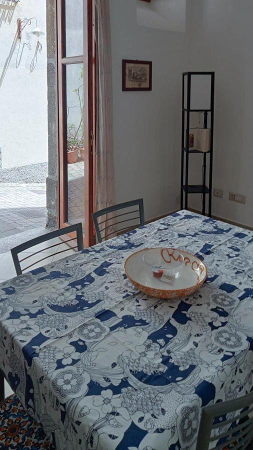 Casa Vacanza U Curtigghiu Lipari  Dış mekan fotoğraf