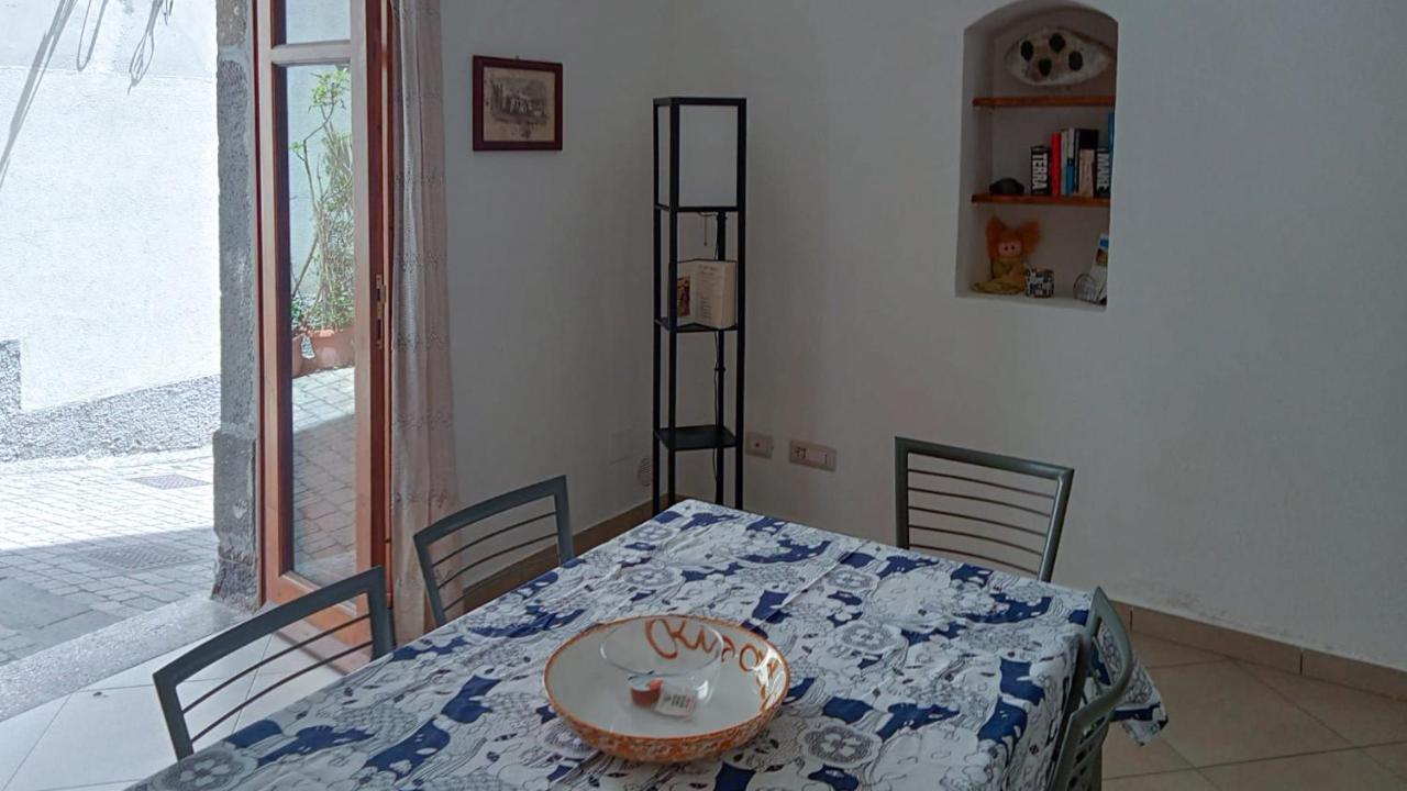 Casa Vacanza U Curtigghiu Lipari  Dış mekan fotoğraf
